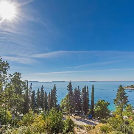 Katica - One Bedroom With Balcony And Sea View Apartman *